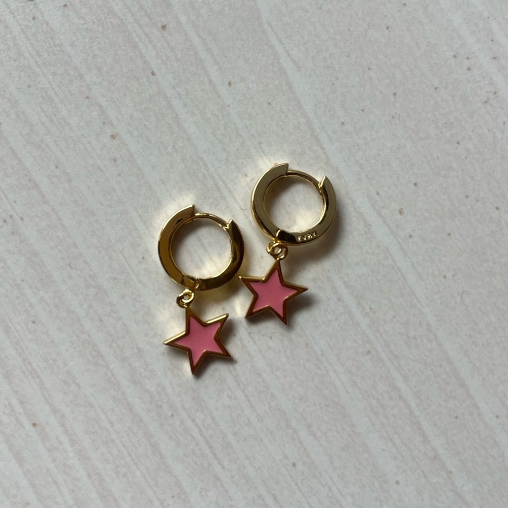 Pink Star Gold Hoop Earrings